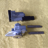 Ignition Lock Set + Left Door Lock + 2pcs cut Emergency Key blade for Chevrolet Captiva Groove (Baojun 510 530)